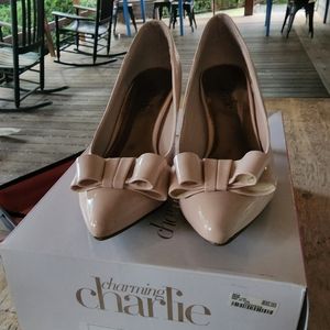 NWT Cute Charming Charlie Nude Pumps